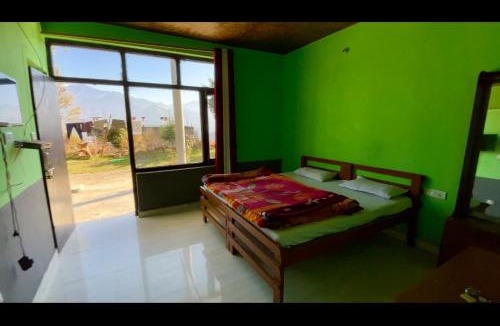 Munsyari Hotel | Hotel Chandra Paradise