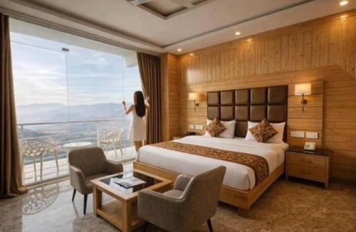 Mussoorie Hotel | Hotel Classic Crown - #Scenic mountain view #open terrace #guest preferred #best selling hotel in Mussoorie