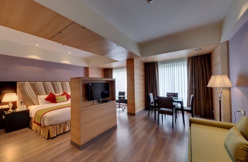 Bemloi Hotel | Hotel Combermere