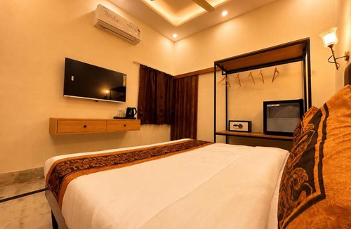 Bullawala Hotel | Hotel CozyKey Rajpur Road