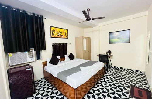 New Delhi Hotel | Hotel CR Residency - Near US Embassy