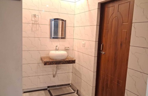 Karnaprayag Hotel | Hotel CSR Palace