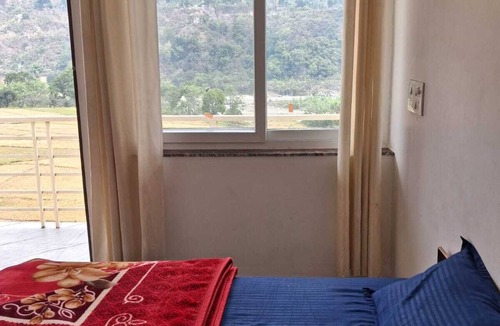 Karnaprayag Hotel | Hotel CSR Palace