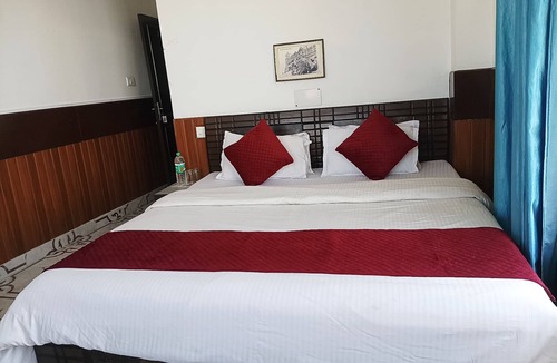 Kandaghat Hotel | Hotel D Pal