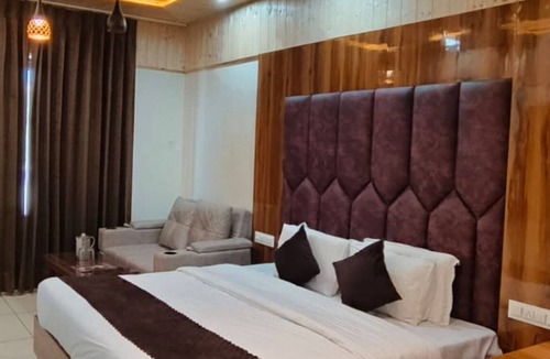 Banikhet Hotel | Hotel Dalhousie Hills Dalhousie