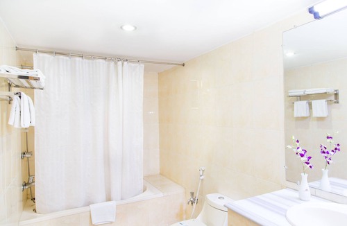 Banani Hotel | Hotel Dhaka Golden Inn