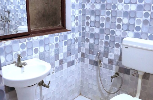 Bareilly Hotel | Hotel Dhruv Inn