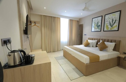 Karnal Hotel | HOTEL DREAMZ