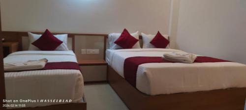 Thrissur Bed & Breakfast | Hotel Eden Palace