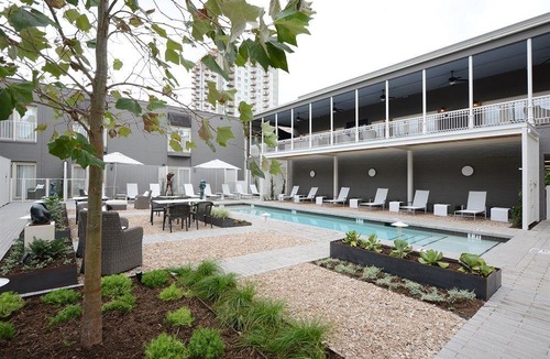 West Campus Hotel | Hotel Ella