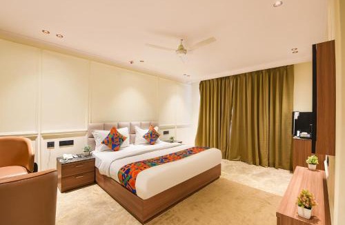 Mukherjee Nagar Hotel | Hotel Elvilla Model Town