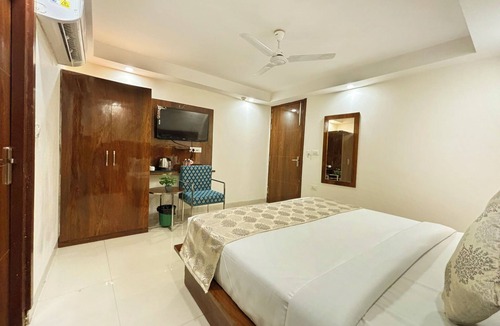 Mahipalpur Hotel | Hotel Emblem Suites By Denver, Delhi Airport