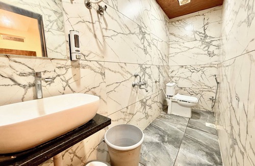 Ujjain Hotel | Hotel Fortune Palace - near Main Places