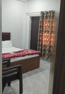 Mathura House | Hotel Ganga Royal guest house