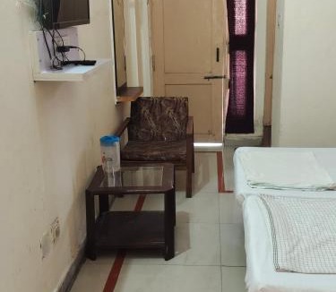 Rishikesh Hotel | Hotel Gangour