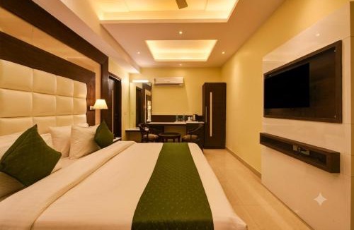 Paharganj House | Hotel Geet Deluxe Near Connaught Place and New Delhi Railway Station