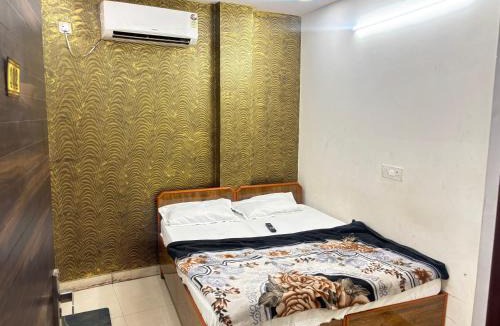 Delhi House | Hotel Gold