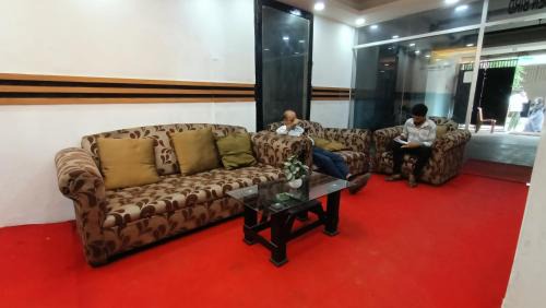 Dhaka Hotel | Hotel Golden Bird