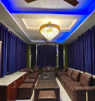 Zirakpur Hotel | Hotel Golden Roof