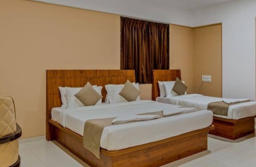 Badami Hotel | Hotel Grand Heritage