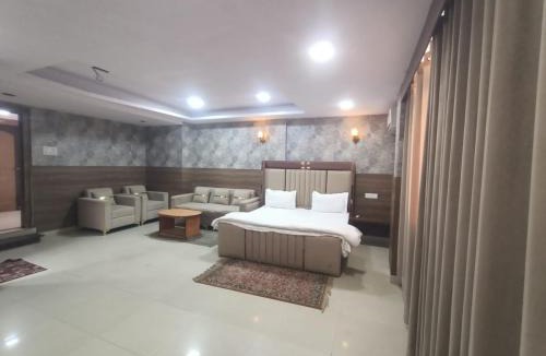 Patna Hotel | Hotel Grand Inn