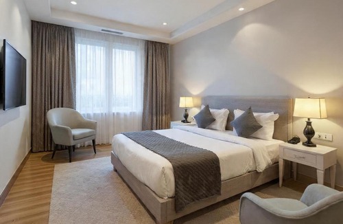 Chanakyapuri Hotel | Hotel Grand Loft Near IGI Airport New Delhi