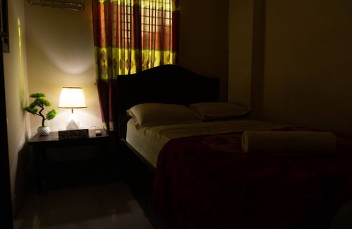 Dhaka House | Hotel Green Garden - Couple Room - Non AC