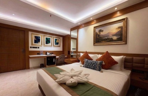 Berhampore Hotel | Hotel Green View