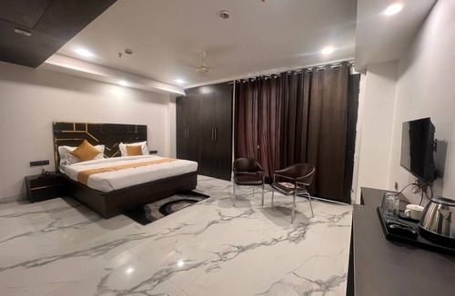 Karkardooma Hotel | Hotel Grey Sky