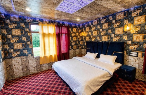 Gulmarg Hotel | Hotel GRITTI CASTLE