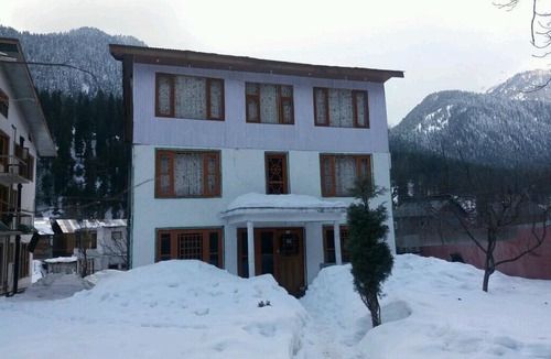 Laripora Hotel | Hotel Gulfam Palace
