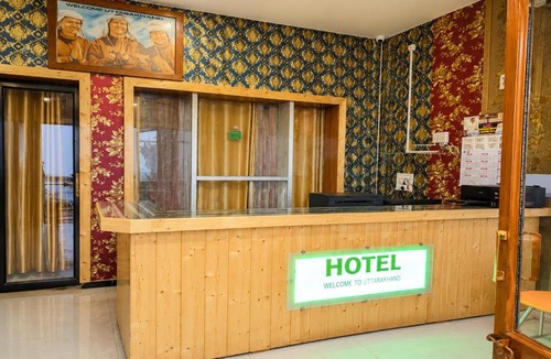 Jaiharikhal Hotel | Hotel Hill Top Palace