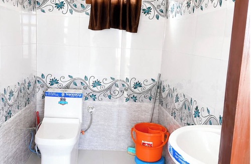 Didihat Hotel | Hotel Himalayan Darshan Retreat Berinag