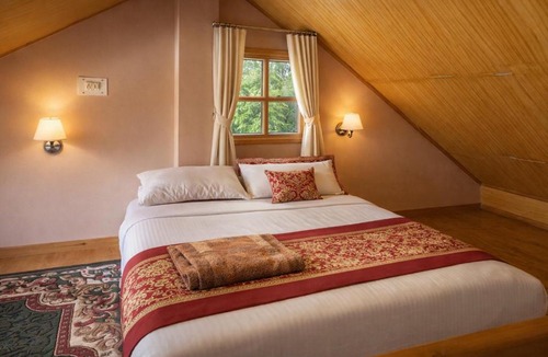 Vashist Hotel | Hotel Hollywood Vibes #riverview #premium rooms #prime location #most awarded #parking #top rated #open terrace #lawn #best selling hotel in manali