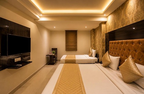 Aerocity Hotel | HOTEL ICONIC At Delhi International Airport