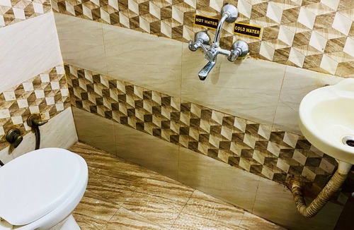 Indore Hotel | Hotel Ivanna