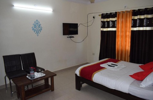 Bangalore City Center Hotel | HOTEL IVORY ELITE one