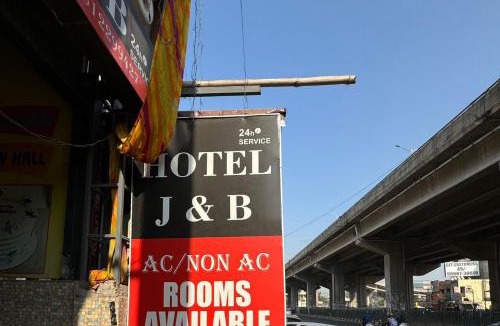 Zirakpur Hotel | Hotel J&B