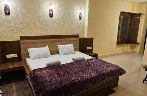 Pachmarhi Hotel | Hotel Jai Palace
