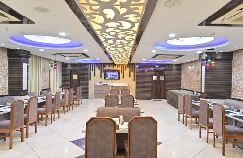 Rajendra Nagar Hotel | Hotel Jharokha Banquet & Conference Hall