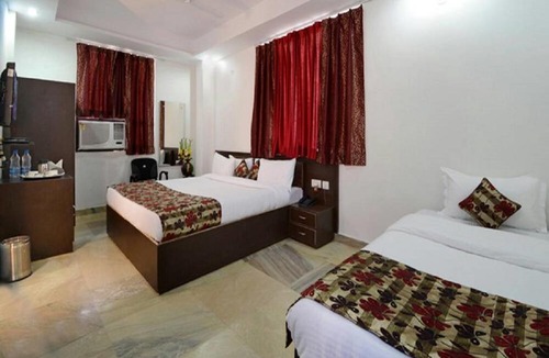 Basai Hotel | Hotel Kamla Palace - Best Hotel in Agra