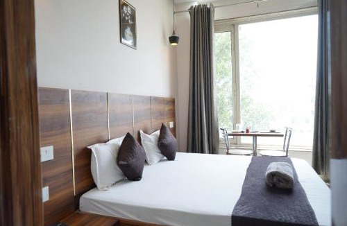 Zirakpur Hotel | hotel kartik zirakpur chandigarh