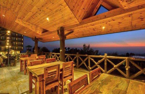 Naddi Hotel | Hotel Katson Castle with Sunset View Dharamshala