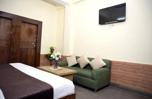 Pithoragarh Hotel | Hotel King By Panch Aarohan