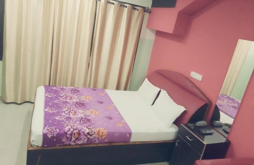 RT Nagar Hotel | Hotel Kings Gateway