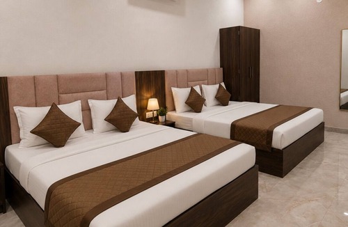 Amritsar Hotel | Hotel KR Near Golden Temple