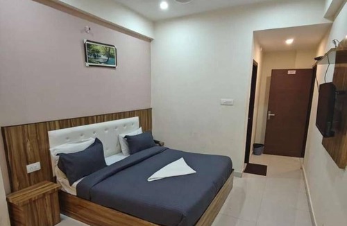 Haridwar Hotel | HOTEL LA PLAZO