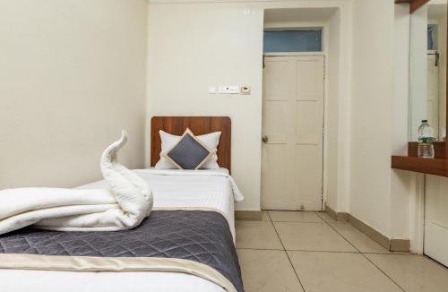 Egmore Hotel | Hotel Lakshmi Grand