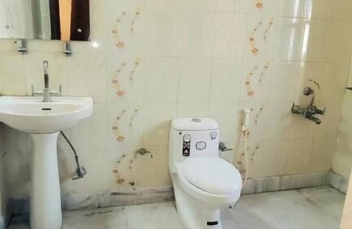 Dehradun Hotel | Hotel Laxmi Palace