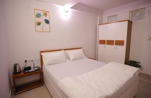 Kozhikode Hotel | Hotel Le Marina Residency